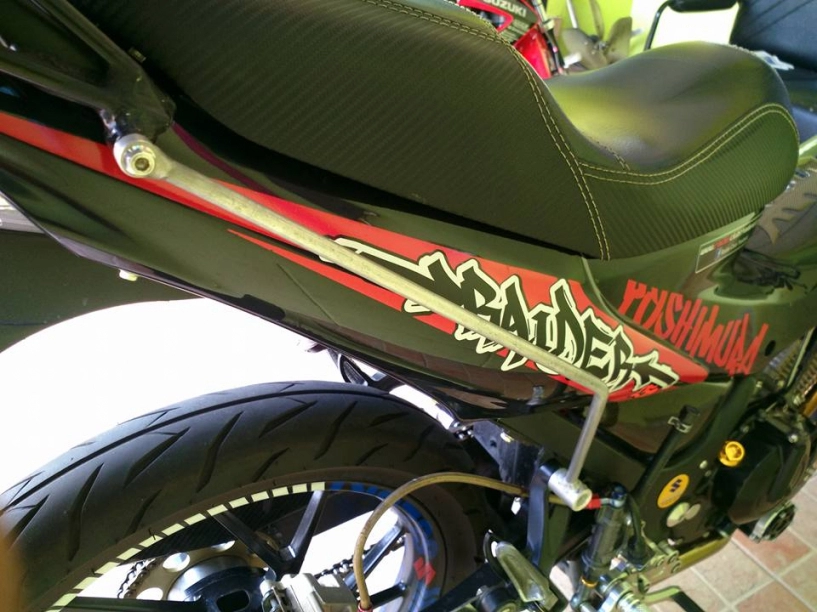 Suzuki raider version yoshimura đầy ấn tượng