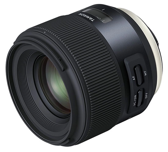 Tamron ra mắt hai ống kính chuyên nghiệp 35mm và 45mm f18 tích hợp chống rung trong ống kính