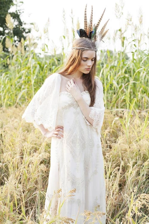 Váy cưới boho cho bộ ánh cưới mùa hè tuyệt đẹp