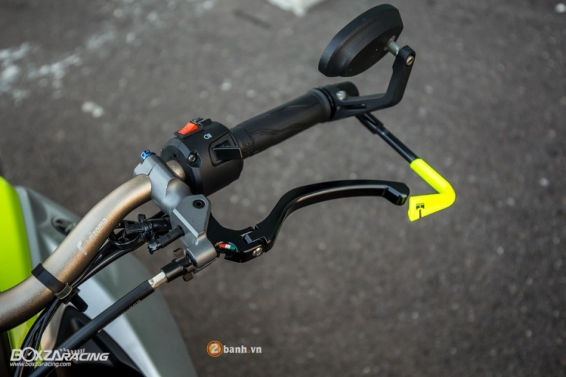 Yamaha m-slaz ấn tượng trong bộ cánh đầy nổi bật và phong cách