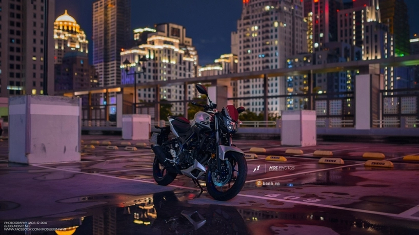 Yamaha mt-03 độ siêu ngầu đọ dáng cùng mỹ nhân xứ đài