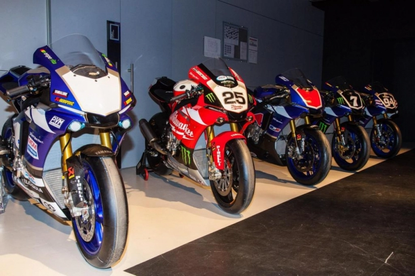 Yamaha quay lại đường đua wsbk năm 2016