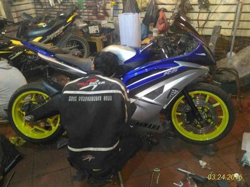 Yamaha r15 độ dàn áo r6 đang hình thành