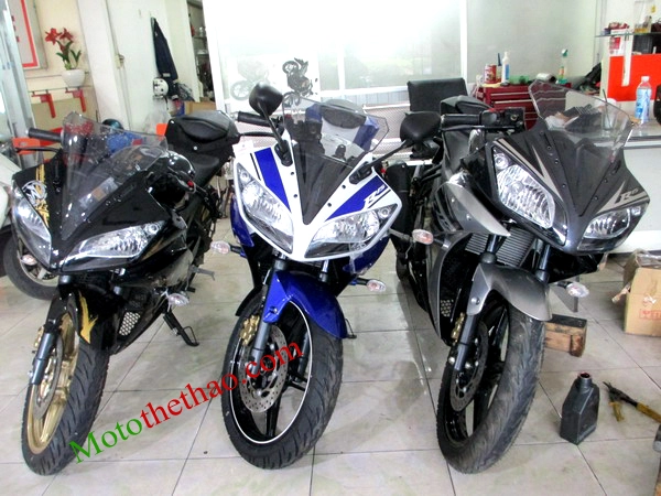 Yamaha r15 - hàng nhập thùng mới về đủ màu