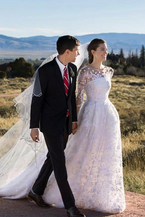 7 bộ váy cưới đẹp như ngôn tình của sao năm 2015