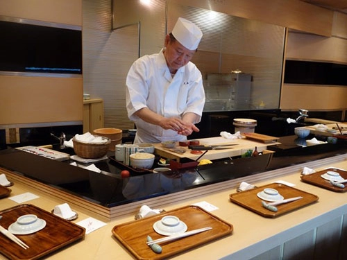 7 quán ngon không thể bỏ qua trên phố ẩm thực nổi tiếng ở tokyo