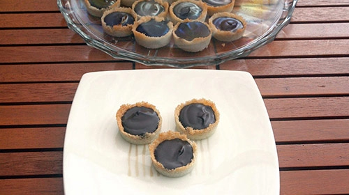 Bánh tart sô cô la siêu hấp dẫn