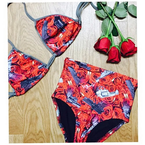 Bikini xua tan mặc cảm cho bà mẹ từng sinh mổ