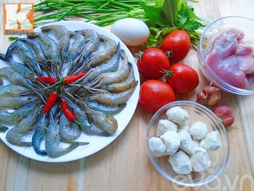 Bún riêu tôm cho bữa sáng cuối tuần