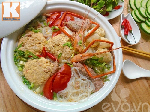 Bún riêu tôm cho bữa sáng cuối tuần