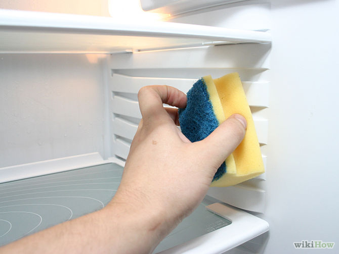 Cách khử mùi hôi tanh trong tủ lạnh do đựng cá