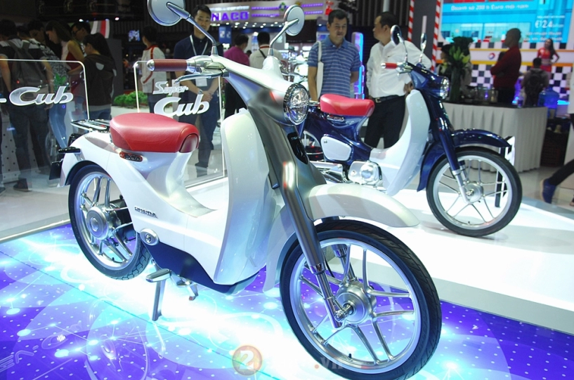 Cận cảnh siêu phẩm honda cub trình làng năm 2016