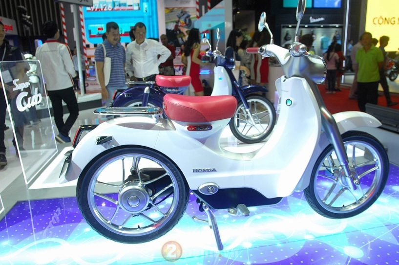 Cận cảnh siêu phẩm honda cub trình làng năm 2016