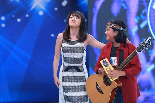Cậu bé lai việt - sing khiến gk vietnam idol kids choáng vì hát quá hay