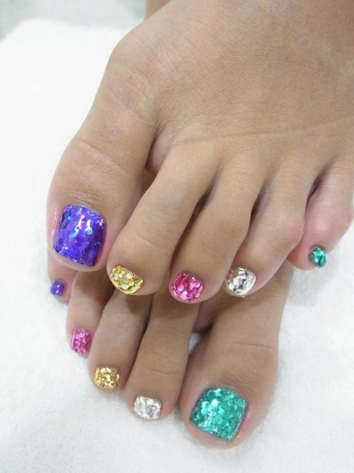 Chọn nail cho chân xinh diện tông ngày hè