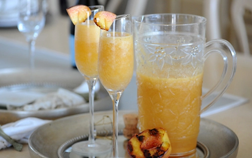 Cocktail bellini đào nướng