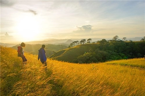 Cung đường treck đẹp nhất việt nam tựa chốn thiên đường