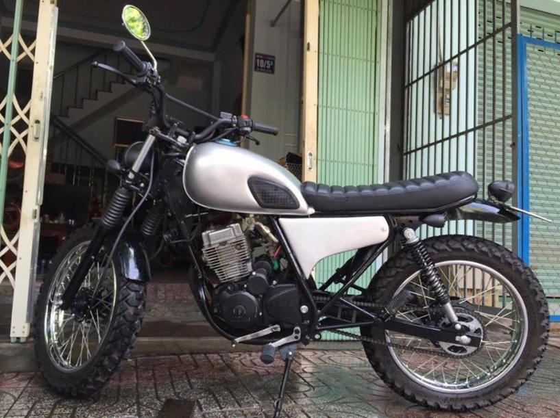 Daelim vs125 up brat track tracker cafe racer