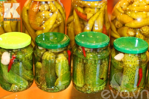Dưa chuột muối chua giòn ai cũng thích