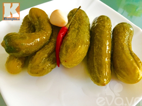 Dưa chuột muối chua giòn ai cũng thích