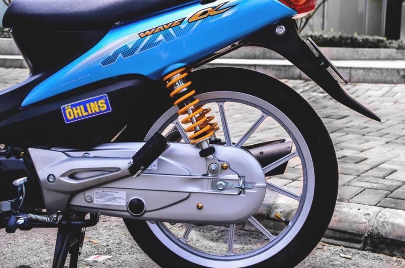 Hình ảnh chiếc wave độ phuộc ohlins tuyệt đẹp