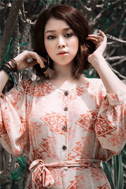 Hoa khôi trương tùng lan cá tính phong cách bohemian style