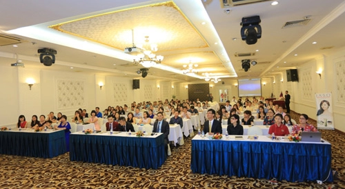 Hơn 100 đại lý mỹ phẩm iaso dự hội nghị khách hàng