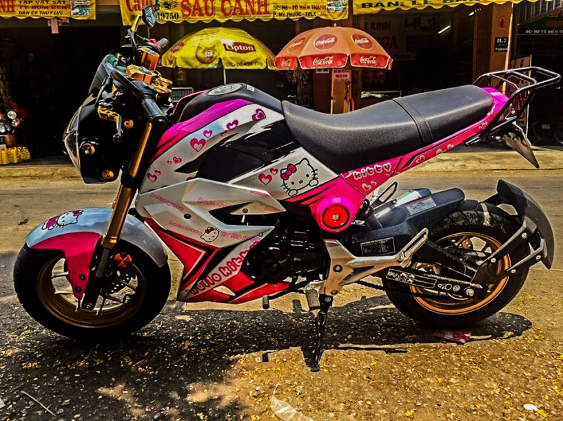 Honda msx đầy nữ tính với phiên bản hello kitty