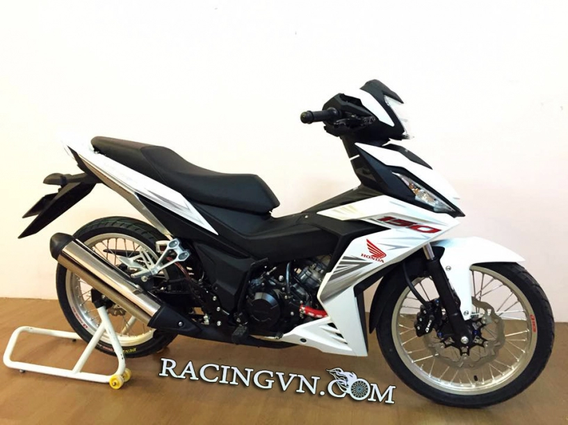 Honda winner 150 đi bánh căm tại an giang