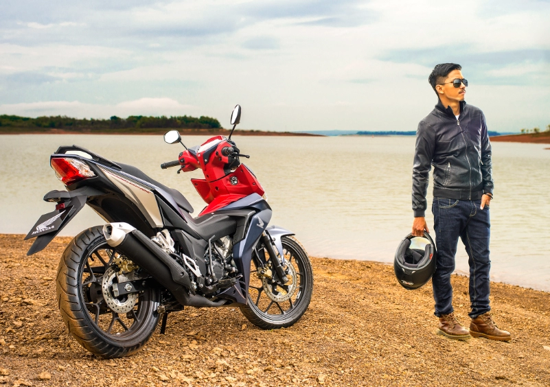 Honda winner 150 mẫu xe dành cho biker đi phượt