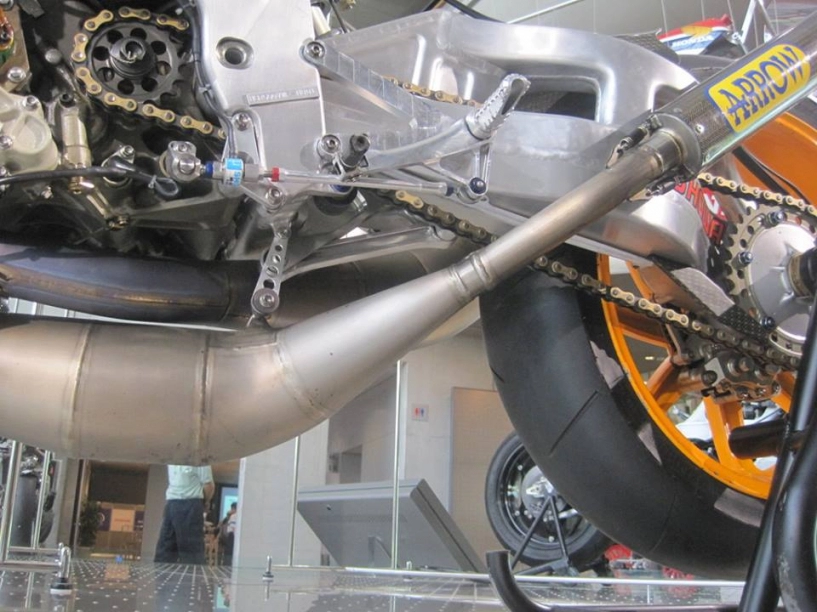 Huyền thoại honda nsr 500 sống dậy cùng đam mê