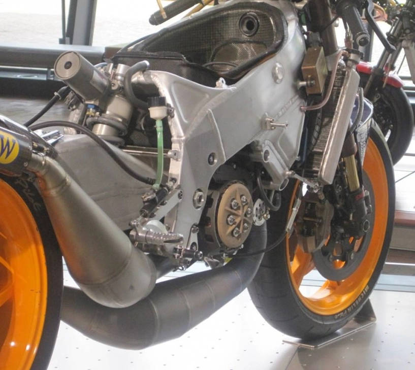 Huyền thoại honda nsr 500 sống dậy cùng đam mê