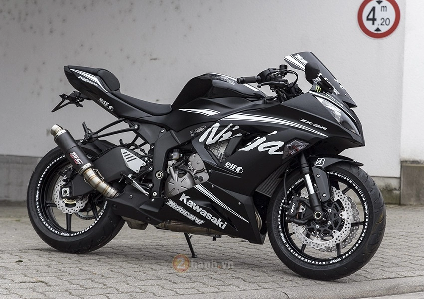 Kawasaki ninja zx-6r siêu ngầu trong bản độ black ultra