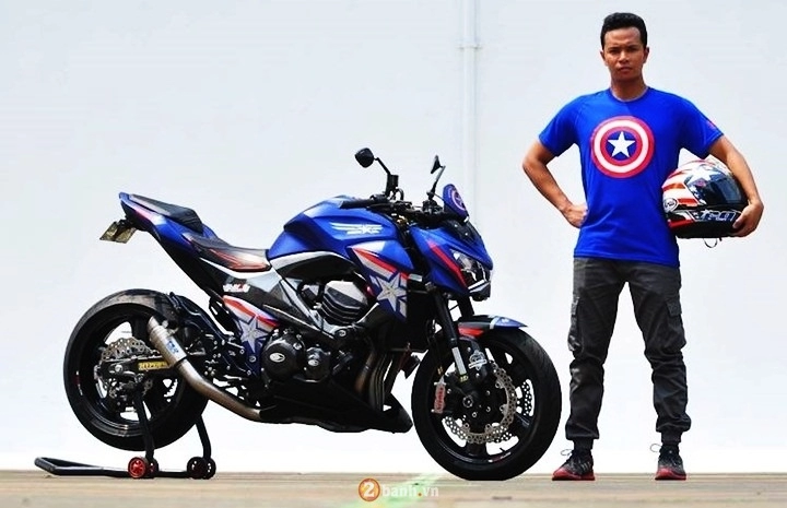 Kawasaki z800 siêu ngầu trong phiên bản captain america