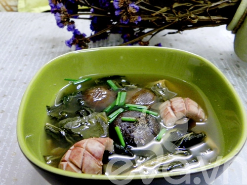 Lạ miệng canh cải khô cật heo