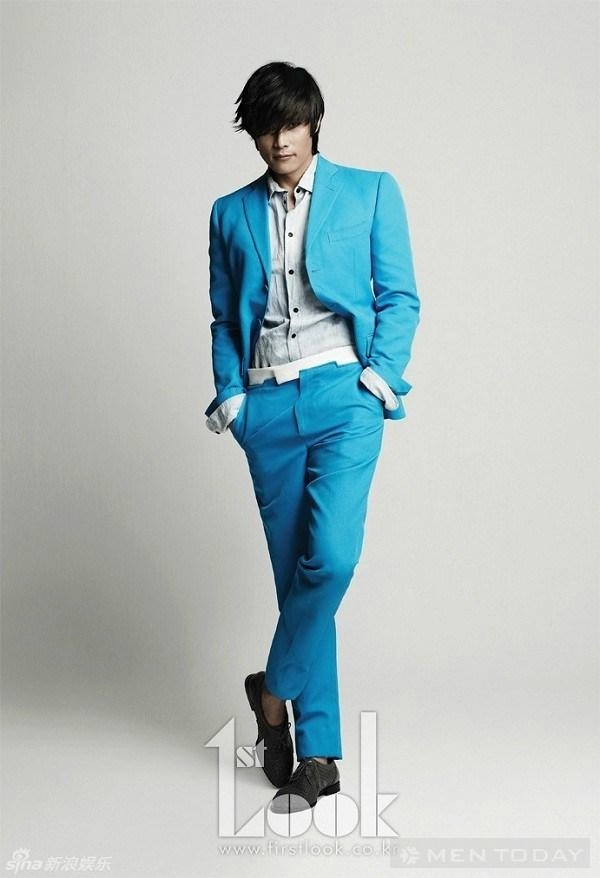 Lee byung hun ngôi sao chiếm lĩnh các tạp chí thời trang
