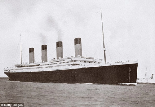 Lóa mắt tàu titanic triệu đô phiên bản nhái ở trung quốc