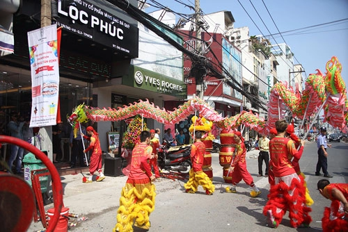 Lộc phúc jewelry khuyến mãi lớn nhân dịp khai trương