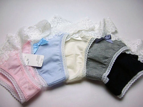 Mặc đồ lót cotton để giữ gìn sức khỏe và vẻ đẹp