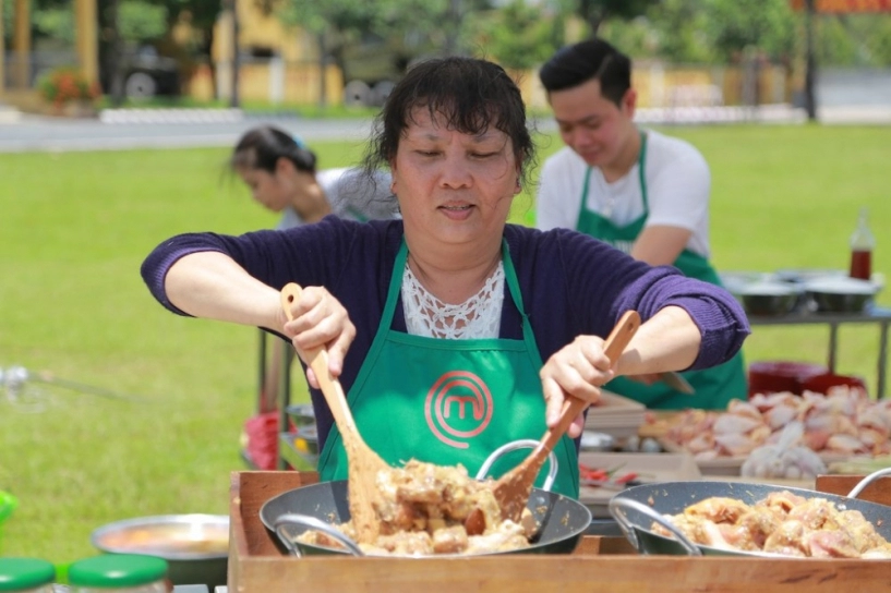 Masterchef vn cô kim oanh sững sờ vì phải ra về