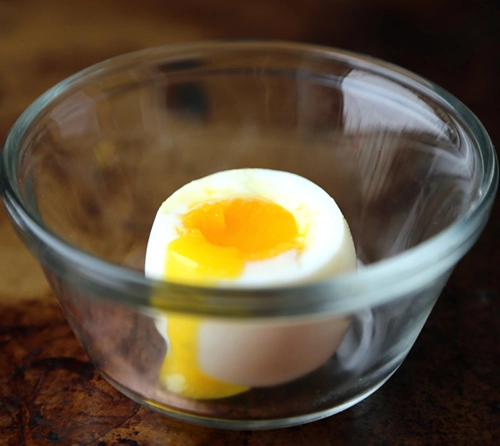 Mẹo luộc trứng cực chuẩn