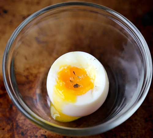 Mẹo luộc trứng cực chuẩn