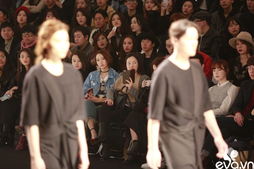 Minh hằng ngồi hàng ghế đầu tại seoul fashion week