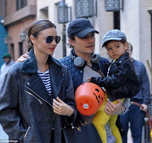 Miranda kerr bị đồn bỏ đại gia yêu tom cruise