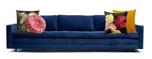 Một bộ sofa năm cách trang trí