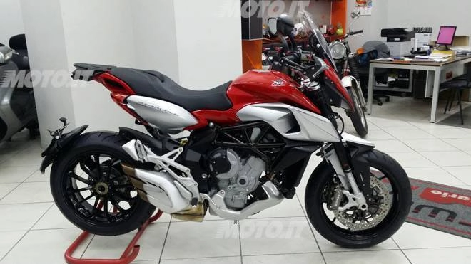 Mv augusta stradalemới 100 chưa lăn bánh đỗ xănghqcngiá cực tốt