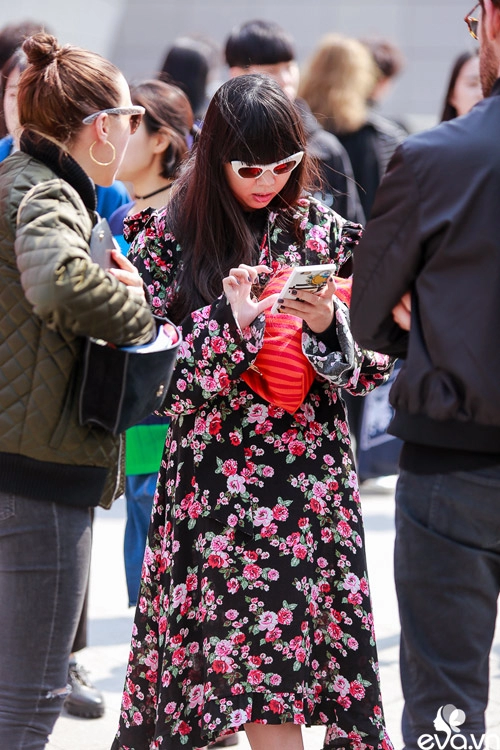 Ngắm street style của những thiên thần nhỏ tại seoul fw