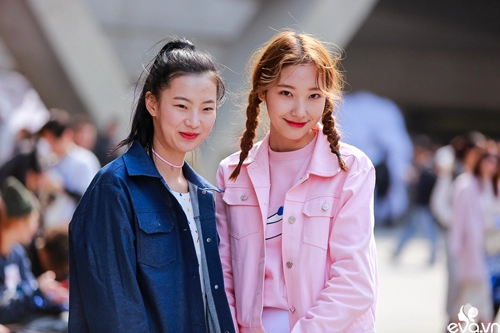 Ngắm street style của những thiên thần nhỏ tại seoul fw