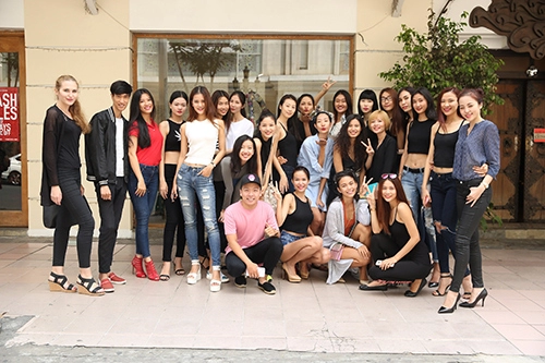 Người mẫu nô nức chạy sô casting vietnam international fashion week