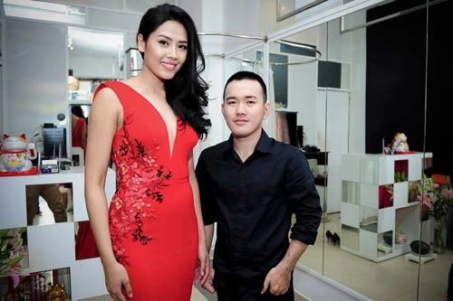 Nguyễn thị loan chọn váy đi thi hoa hậu thế giới